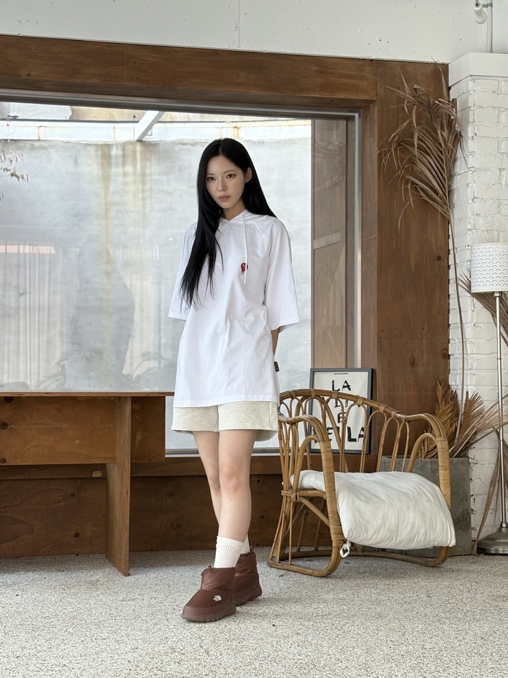 Women's outfit 1